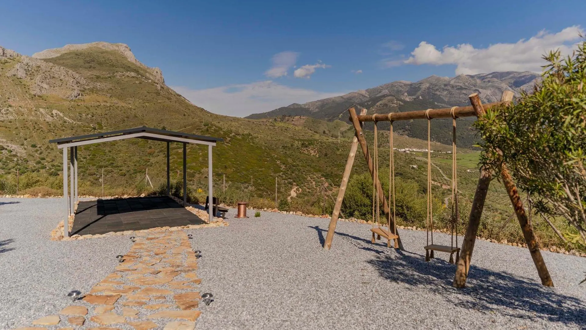 Casa Chely Vila Alcaucín Casa de Férias