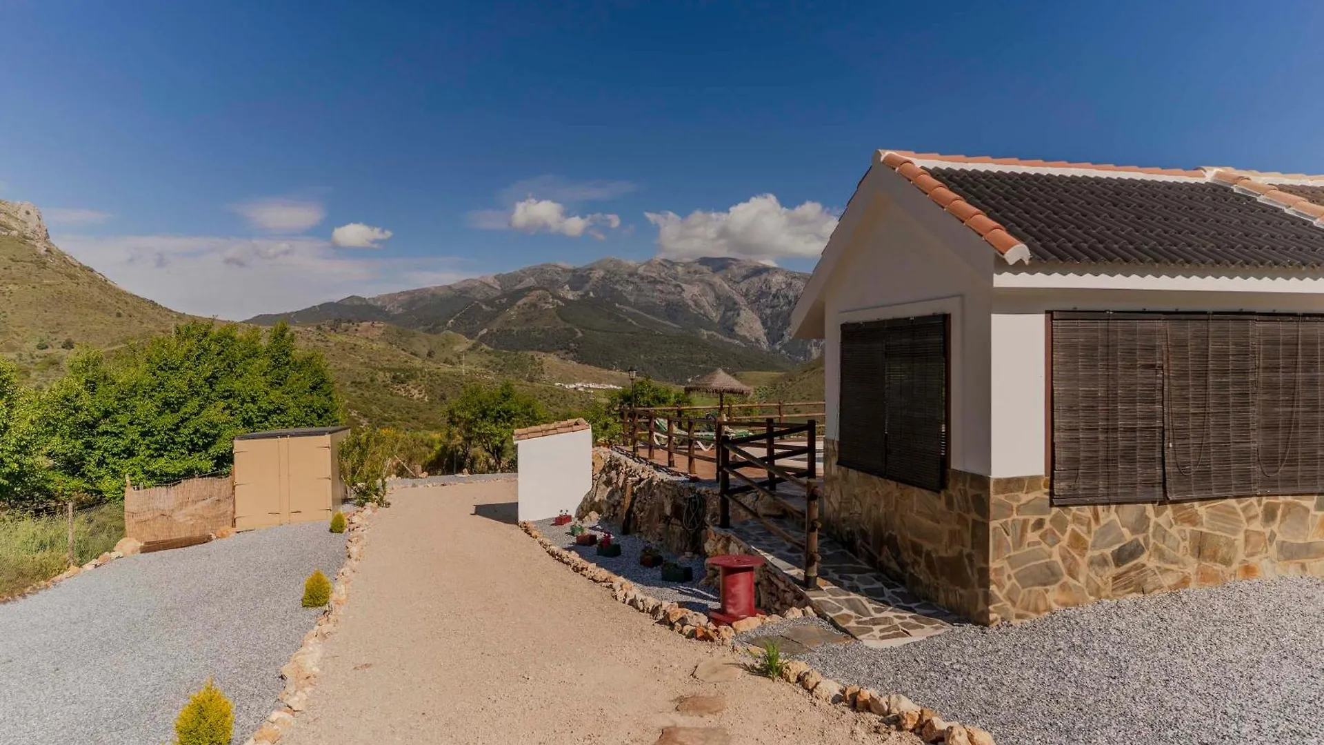 Casa Chely Vila Alcaucín Casa de Férias